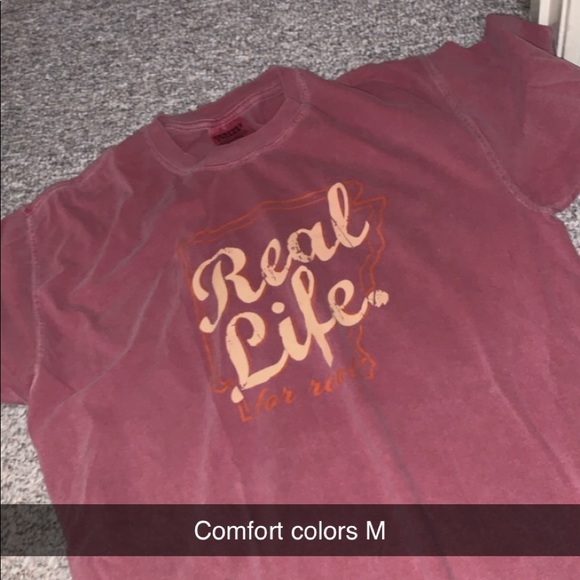 Shirts - Picture 4 of 7